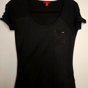 Junior girls black t-shirt